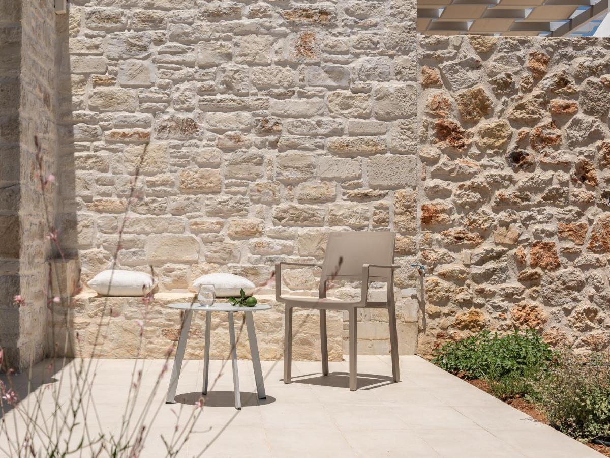 Evaero Villas I, Ii, Iii, IV - An Ever-So Inviting Escape, By Thinkvilla Sfakaki Exterior photo