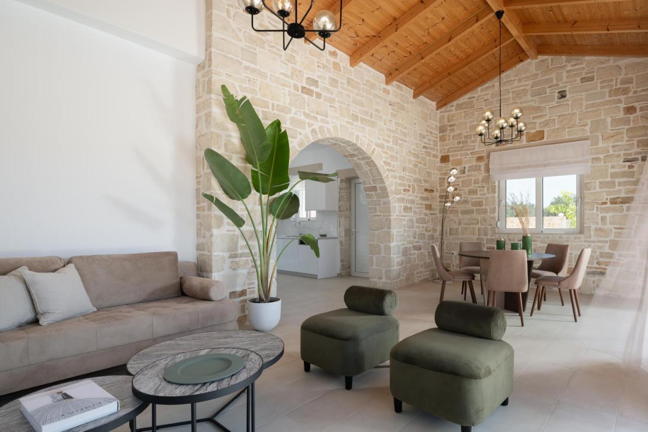 Evaero Villas I, Ii, Iii, IV - An Ever-So Inviting Escape, By Thinkvilla Sfakaki Exterior photo